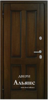 Стандартная входная дверь отделкой массивом -  ДМС 31