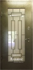 Металлическая дверь с решеткой -  ДП 48: 32 500 руб.